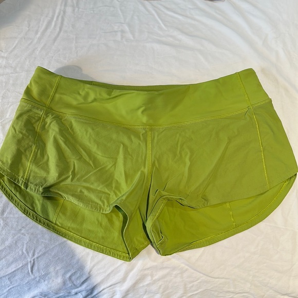 Lululemon speed short size 8 - Picture 1 of 3